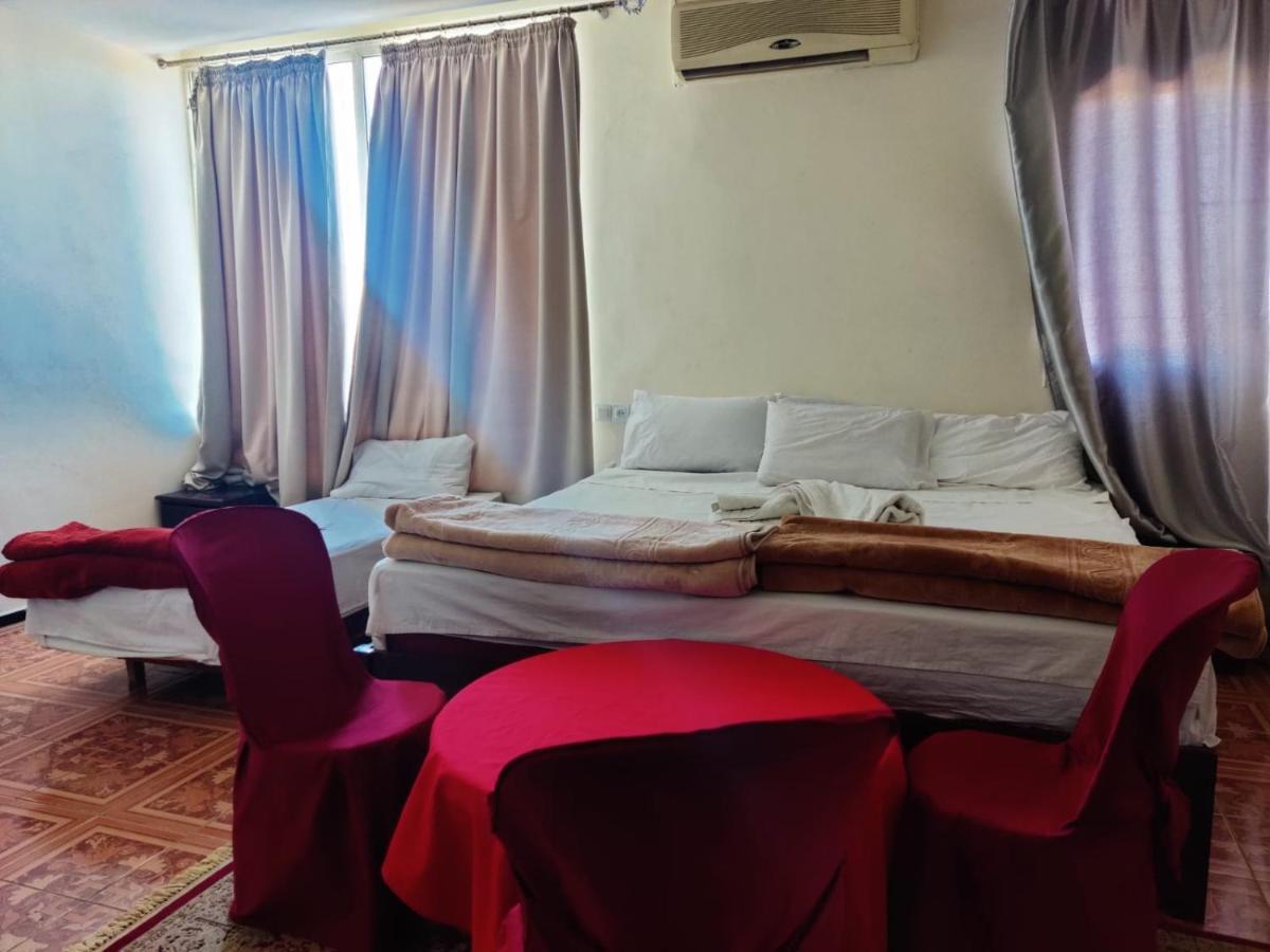 Hotel Cafe Restaurant Assaka Тизнит Экстерьер фото