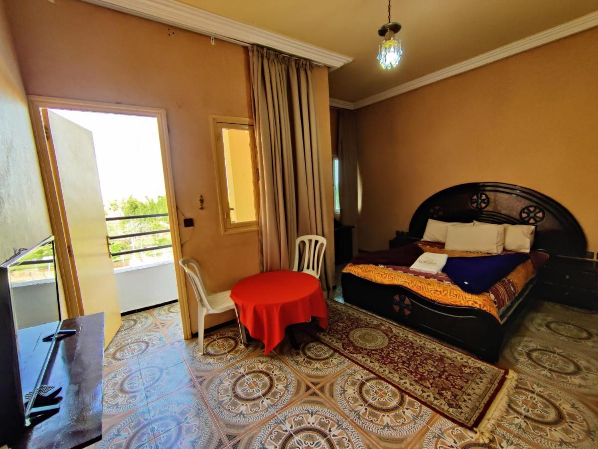 Hotel Cafe Restaurant Assaka Тизнит Экстерьер фото