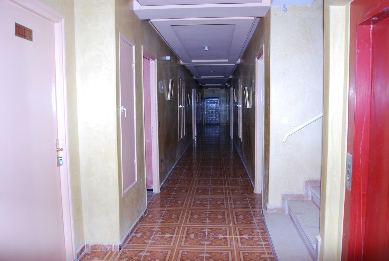 Hotel Cafe Restaurant Assaka Тизнит Экстерьер фото